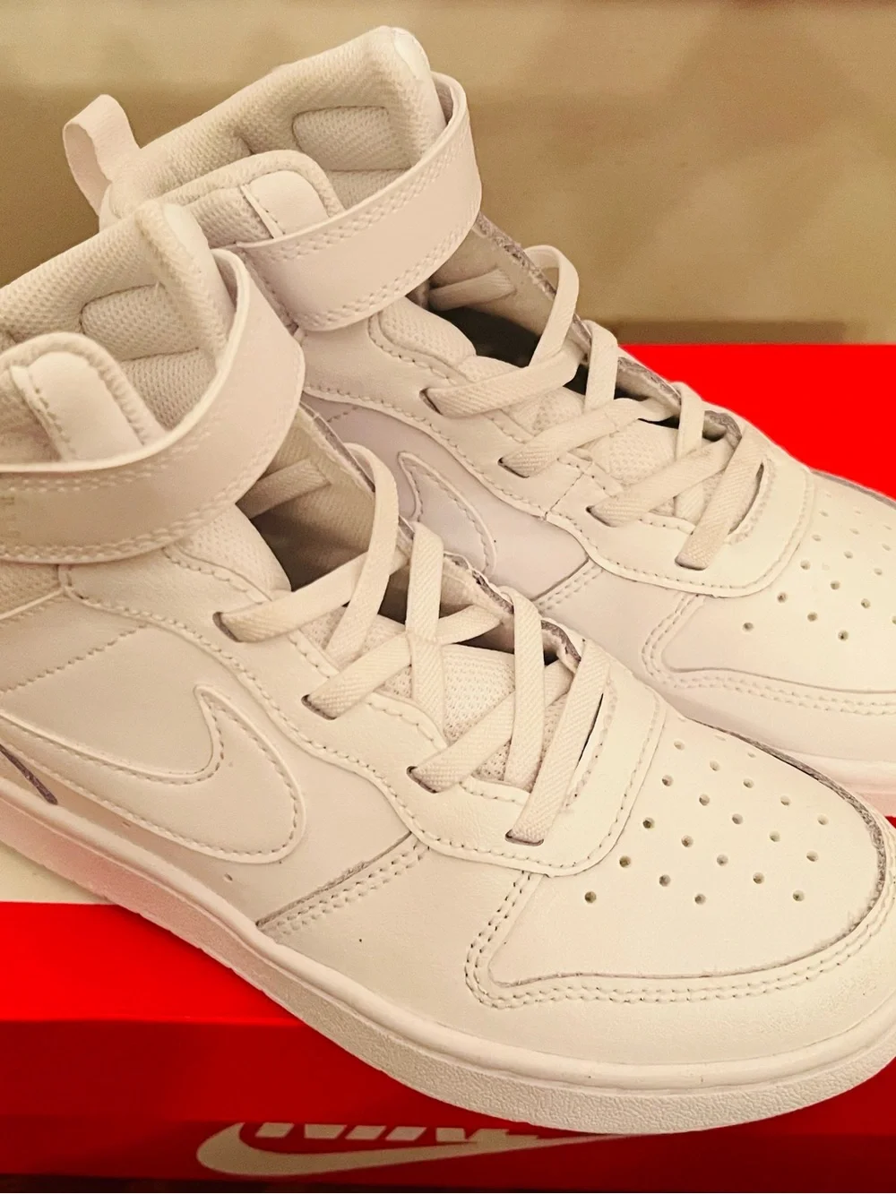 Nike little kid